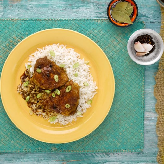 Pollo adobado