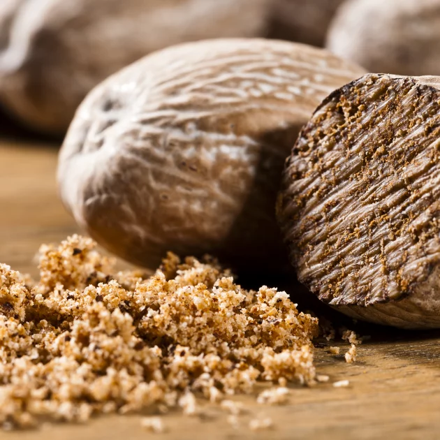 UN GUIDE SUR LA NOIX DE MUSCADE