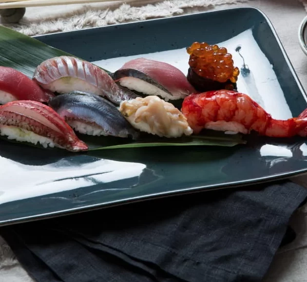 Nigiri Moriawase (variado) 16 piezas