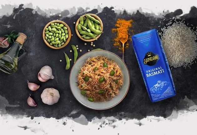 Arroz Basmati al Curry con Edamame y Ajo