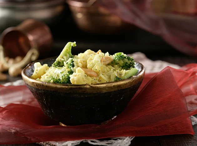 Arroz frito Basmati con coliflor y brócoli