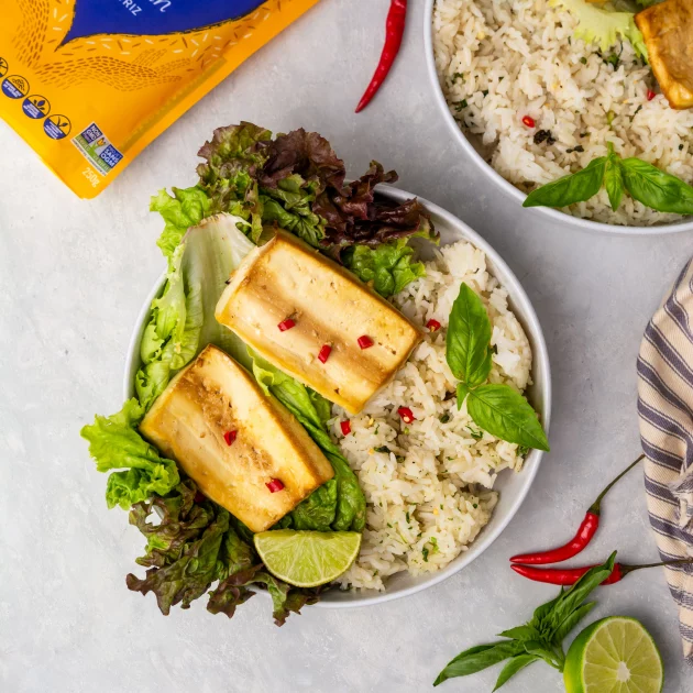 Vietnamese-Style Marinated and Baked Tofu Rice Bowl